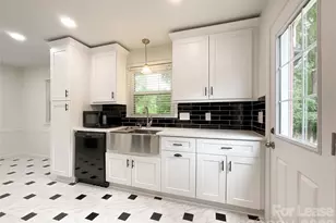 1506 Rama Rd, Charlotte, NC 28211 - Photo 3