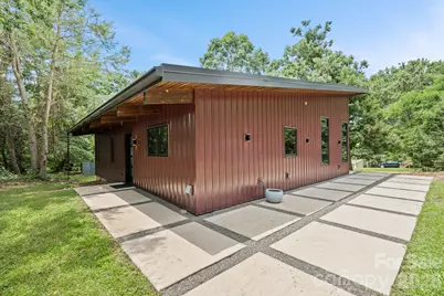 39 Wolf Road, Asheville, NC 28805 - Photo 5