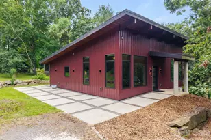 39 Wolf Rd, Asheville, NC 28805 - Photo 1