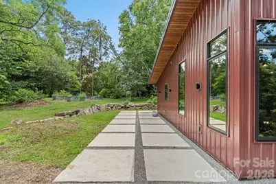 39 Wolf Road, Asheville, NC 28805 - Photo 3
