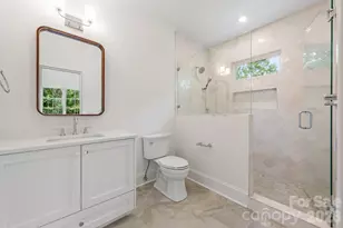 221 Hargett Ct, Charlotte, NC 28211 - Photo 41