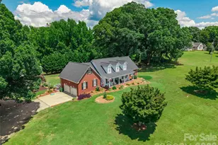 5851 Flat Creek Rd, Lancaster, SC 29720 - Photo 3