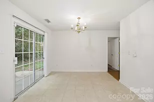129 Winding Canyon Dr, Charlotte, NC 28214 - Photo 13