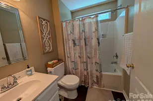 704 Gum Branch Rd, Charlotte, NC 28214 - Photo 23