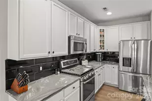 12524 Generations St, Charlotte, NC 28278 - Photo 17