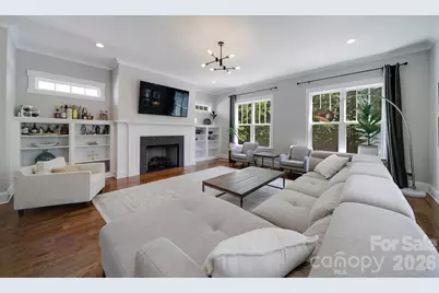 3015 Commonwealth Avenue, Charlotte, NC 28205 - Photo 9