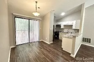 6530 Pineburr Rd, Charlotte, NC 28211 - Photo 3