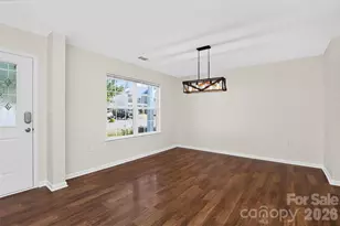 2043 Grimley Ln, Fort Mill, SC 29707 - Photo 5