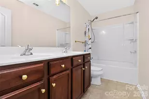 2043 Grimley Ln, Fort Mill, SC 29707 - Photo 33