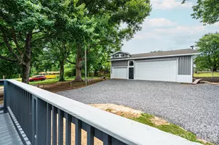 233 Eastside Dr, Statesville, NC 28625 - Photo 25