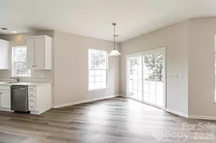 9039 Goldfields Dr, Charlotte, NC 28227 - Photo 5
