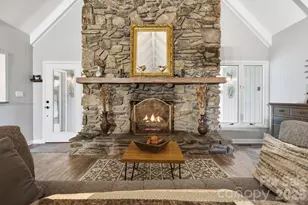 560 Winchester Creek Rd, Waynesville, NC 28786 - Photo 7