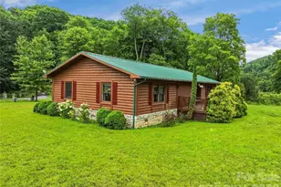 961 Wilson Branch Rd, Mars Hill, NC 28754 - Photo 11