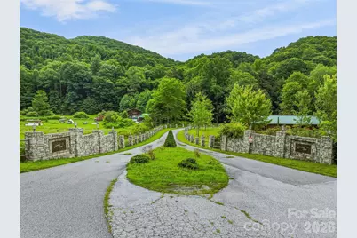 961 Wilson Branch Road, Mars Hill, NC 28754 - Photo 3