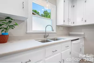 3960 Bristol Drive, Charlotte, NC 28208 - Photo 13