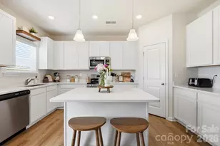 6023 Busch Wy, Midland, NC 28107 - Photo 17