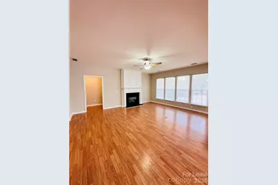 8419 Heron Glen Drive, Charlotte, NC 28269 - Photo 5