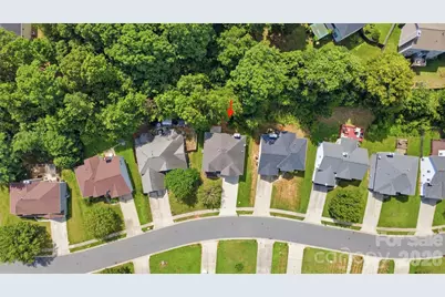 4923 Eagle Creek Drive, Charlotte, NC 28269 - Photo 45