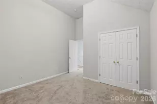 4923 Eagle Creek Dr, Charlotte, NC 28269 - Photo 29