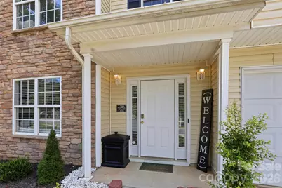 4923 Eagle Creek Drive, Charlotte, NC 28269 - Photo 5