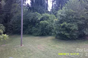 153 15th Ave NW, Hickory, NC 28601 - Photo 3