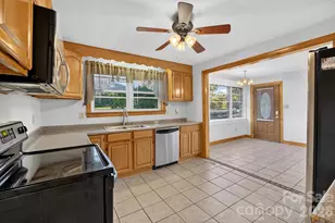 1532 Orchard Dr, Lenoir, NC 28645 - Photo 9