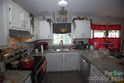 6000 Bayswater Lane, Charlotte, NC 28212 - Photo 7