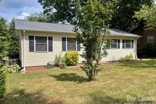 1238 12th St NE, Hickory, NC 28601 - Photo 1