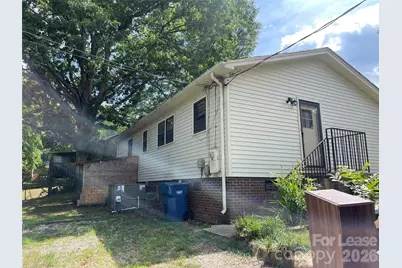 1238 12th Street NE, Hickory, NC 28601 - Photo 3