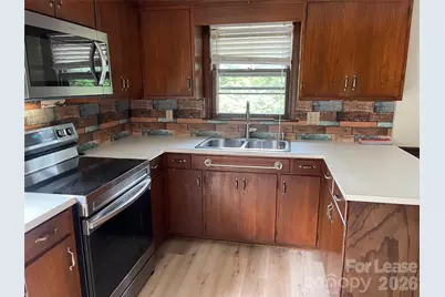 1238 12th Street NE, Hickory, NC 28601 - Photo 5