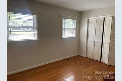 1238 12th Street NE, Hickory, NC 28601 - Photo 15