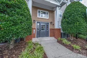 17110 Red Feather Dr, Charlotte, NC 28277 - Photo 3