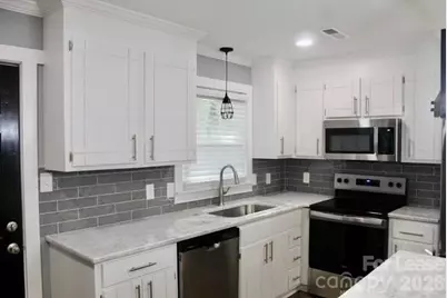 231 Oak Drive, Lowell, NC 28098 - Photo 9