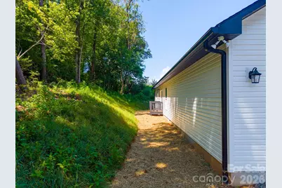 60 Charlotte Street, Franklin, NC 28734 - Photo 29