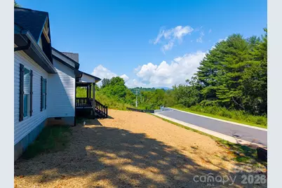 60 Charlotte Street, Franklin, NC 28734 - Photo 33