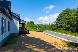 60 Charlotte St, Franklin, NC 28734 - Photo 33