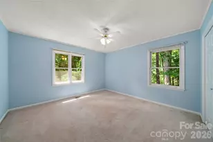 15 Carriage Ct, Hendersonville, NC 28791 - Photo 25