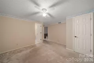 15 Carriage Ct, Hendersonville, NC 28791 - Photo 33