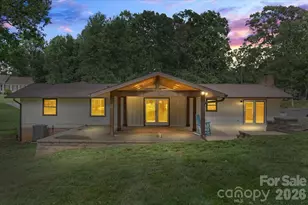4024 Wandering Ln NE, Hickory, NC 28601 - Photo 29