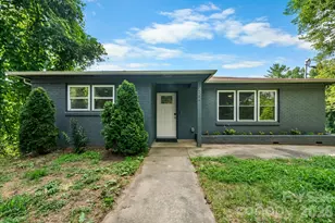 422 Arlington Cir NW, Lenoir, NC 28645 - Photo 1