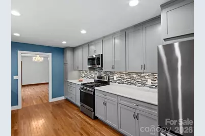 39 Hawthorne Lane, Burnsville, NC 28714 - Photo 7