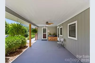 39 Hawthorne Lane, Burnsville, NC 28714 - Photo 3