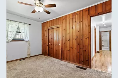 39 Hawthorne Lane, Burnsville, NC 28714 - Photo 27