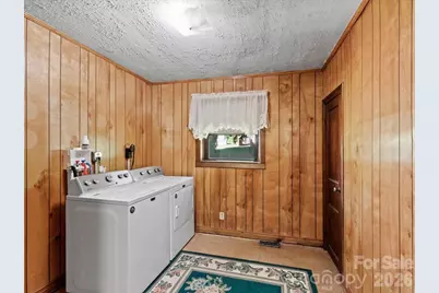 39 Hawthorne Lane, Burnsville, NC 28714 - Photo 37
