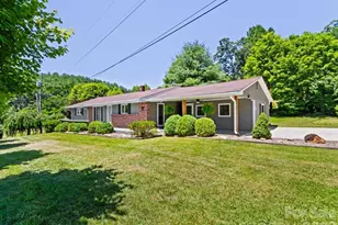 39 Hawthorne Ln, Burnsville, NC 28714 - Photo 47