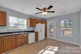 6340 S Bend Ln, Charlotte, NC 28277 - Photo 5