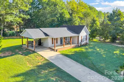 3889 Colt Court, Lenoir, NC 28645 - Photo 3