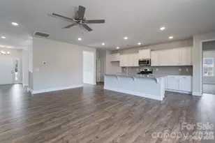 5032 Cardiff Ct, Catawba, NC 28609 - Photo 11