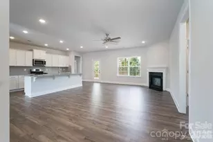 5032 Cardiff Ct, Catawba, NC 28609 - Photo 5