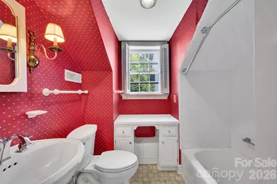333 E Chestnut Street, Troy, NC 27371 - Photo 35